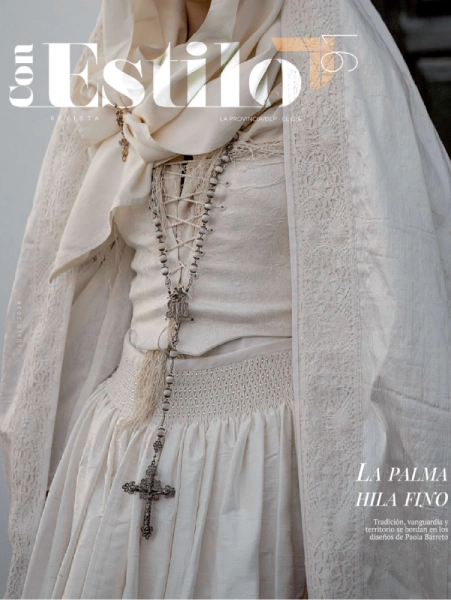Artículo sobre decoración en la revista "Con Estilo", por Isabel Díaz Vecino, IDV Interiorismo.